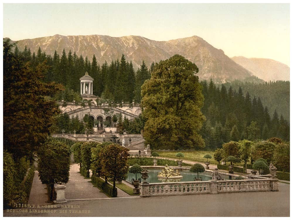The terrace, Linderhof Castle, Upper Bavaria, Germany 0400-3294