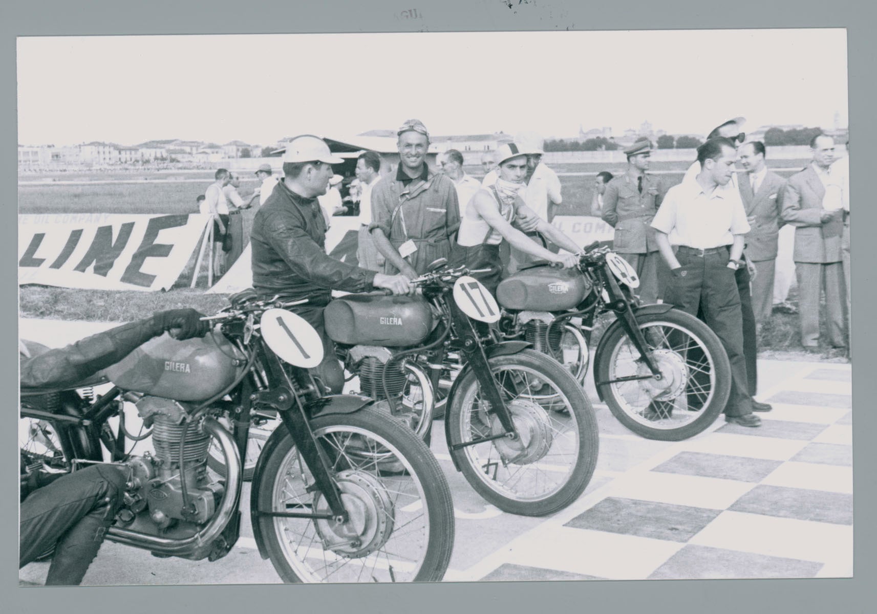 Gilera Saturno Trio Race 0000-4832