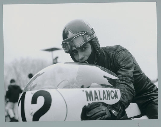 Italian Racer GP Motorcycle Rider Poster 0000-4975