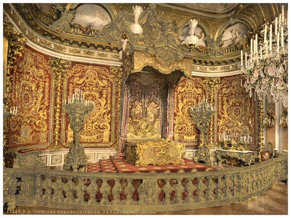 Royal bedroom, Herrenchiemsee Castle, Upper Bavaria, Germany 0400-3010
