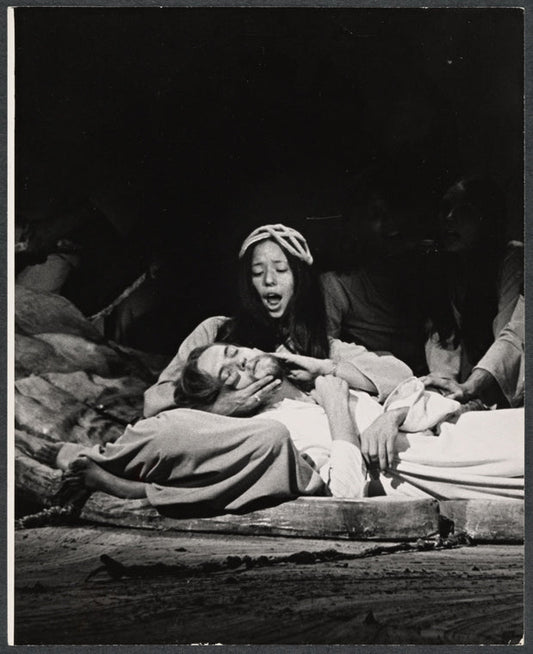 Yvonne Elliman and Jeff Fineholt in the stage production Jesus Christ Superstar