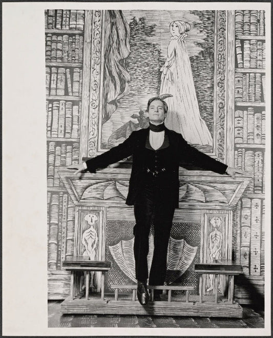 Jeremy Brett in the touring stage production of the 1977-80 revival of Dracula, sets by Edward Gorey