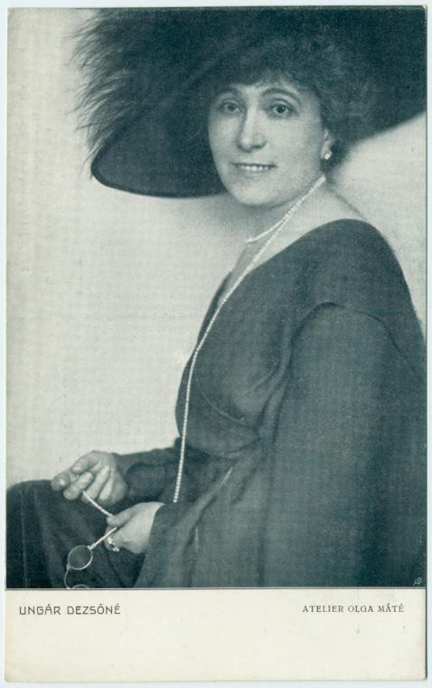 Dezsöné Ungár