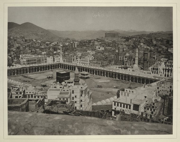 Zweite Ansicht der Stadt Mekka über die nordwestliche (rechts) und die südwestliche Seite (links) der Moschee hinaus