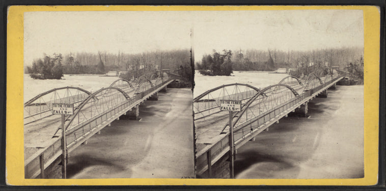 Bridge to Goat Island.